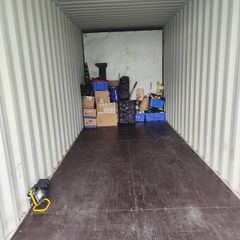 20ft shipping container storage share