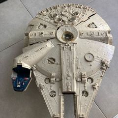 vintage star wars millennium Falcon