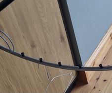 Mini clothes hanger rail / space saver / clothes dry / air