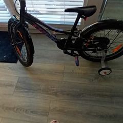 Girls bike