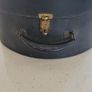 Vintage hat box Image 10