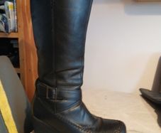 Hush Puppies leather boots