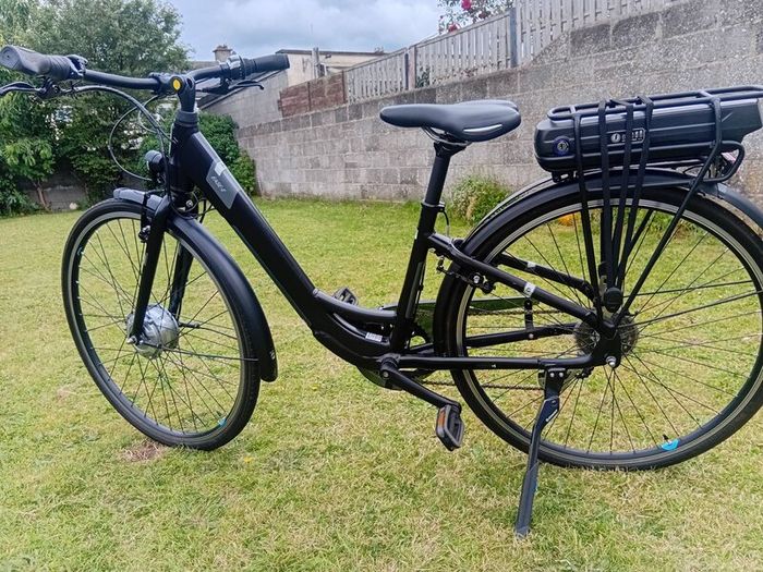 Electric  Ladies  Bicycle