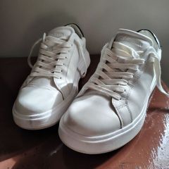 Calvin Klein shoes size 8