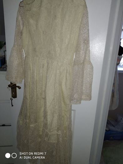 Lace dress