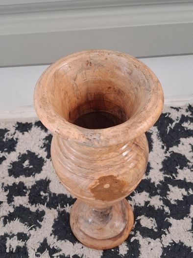 Wooden holder/vase