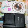 Panasonic LUMIX DMC-S3 14.1MP Digital Camera  With Charger - Tested Image 2