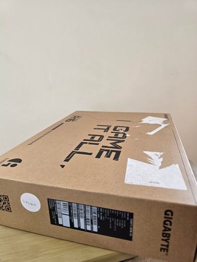 Laptop Gaming Gigabyte A16 RTX 5050 i7-13620H