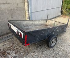 Trailer 8' x 4'