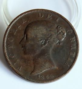 1846 Halfpenny Victoria scarce Copper