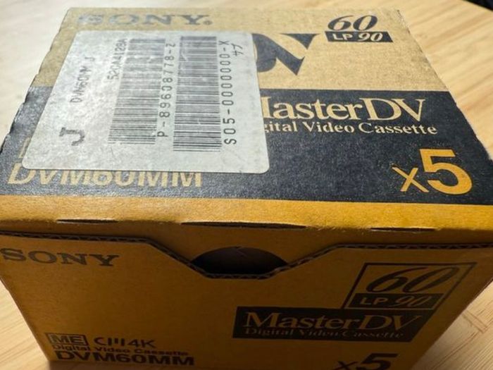 New Sony miniDV masterDV 60min DVM60MM Video Cassetes - 5 pack