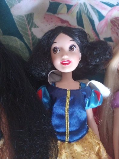 Disney dolls