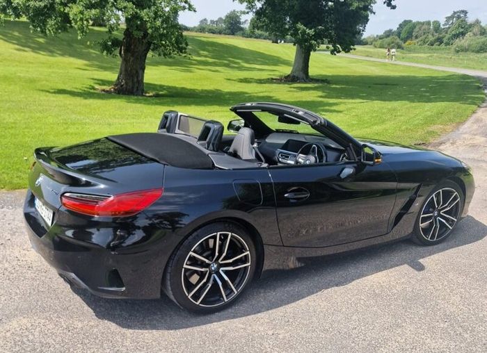 2020 BMW Z4 sDrive30i M Sport Pro  Black Sapphire