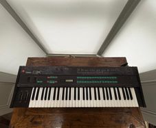 Yamaha DX7 Keyboard