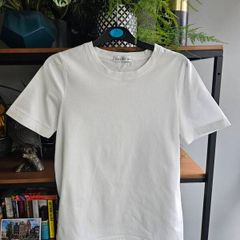 Gallery t -shirt size S