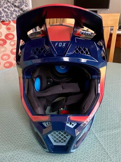 Fox RPC carbon helmet
