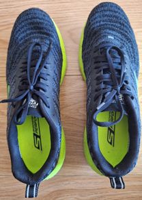 Sketchers running shoes, size 42.5