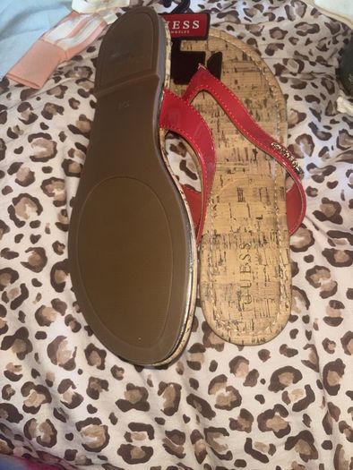 guess flip flops
