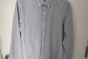 Peter Werth size medium blue white stripe shirt