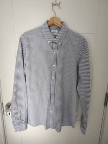 Peter Werth size medium blue white stripe shirt