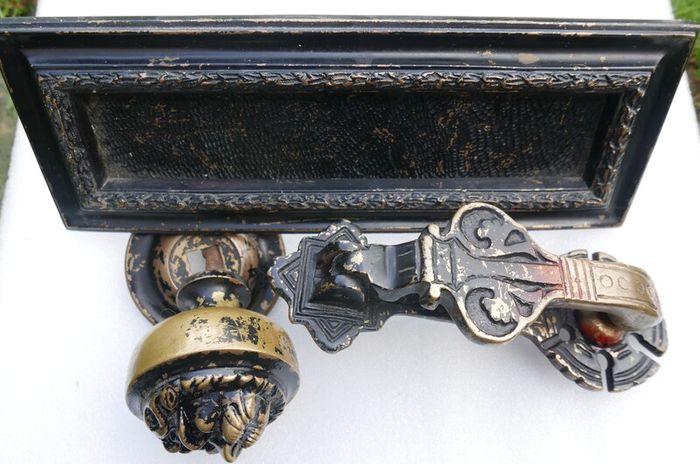 Victorian Heavy Door Brace Set - Letter Plate set  Brass Lion Face  Centre Knob Brass Door Knocker and Letter plate