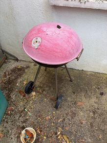 Free charcoal barbecue