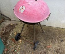 Free charcoal barbecue