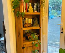 Corner bookcase