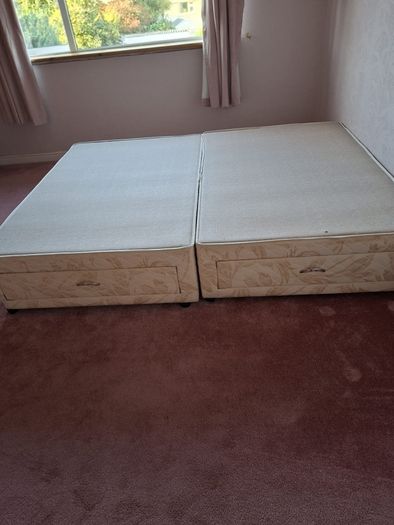 Bed King Size Base