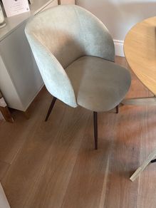 dining chairs x3: