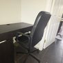 office chair and desk Image 2