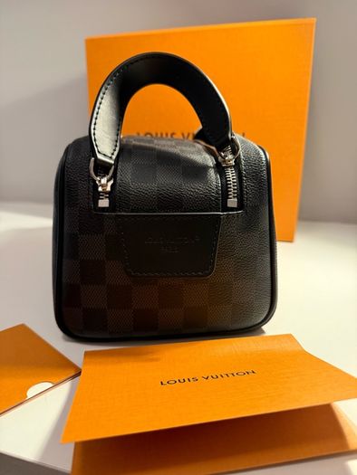 Louis Vuitton Dopp Kit