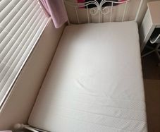 140/200 bed frame with mattress