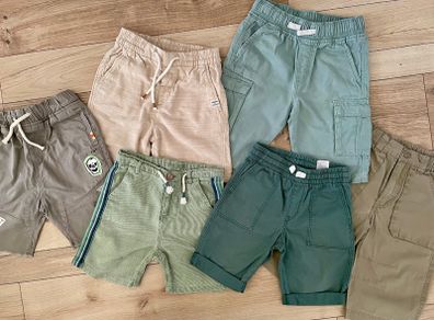 Boys shorts bundle size 4/6Y. O.