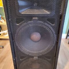 Speaker JBL
