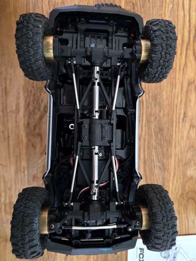 FMS Toyota Land Cruiser LC80 v2
