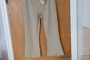 Essentials Trousers. S. 14.  B.N.W.T