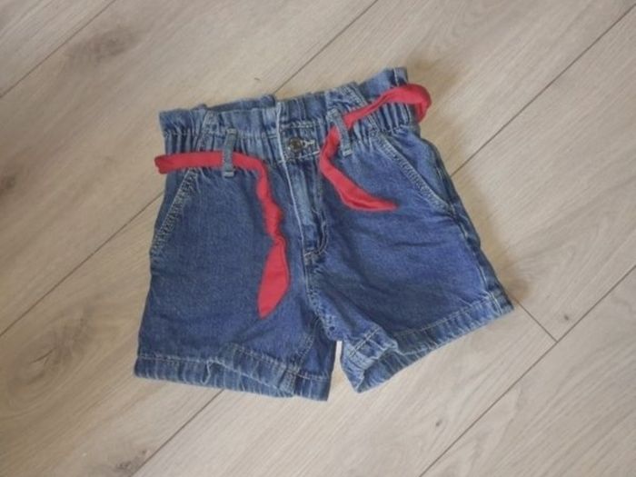 Only 1 Euro Each Picture - Size - 5-6 Years - C.K, Adidas, Manchester United, Primark, Etc