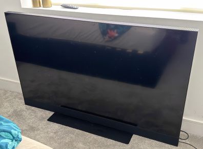 Sky Glass TV 65"