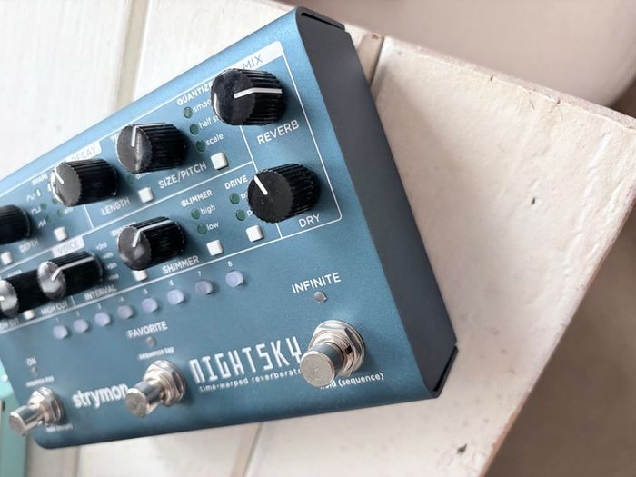 Strymon NightSky Time-Warped Reverberator