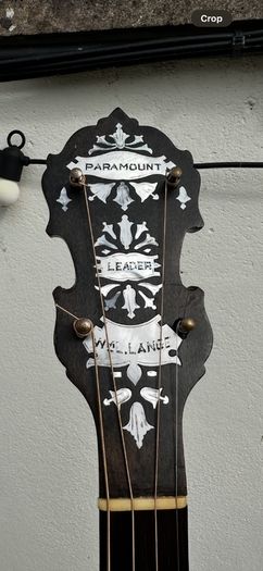 Paramount Leader Tenor banjo