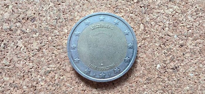2 euro coin