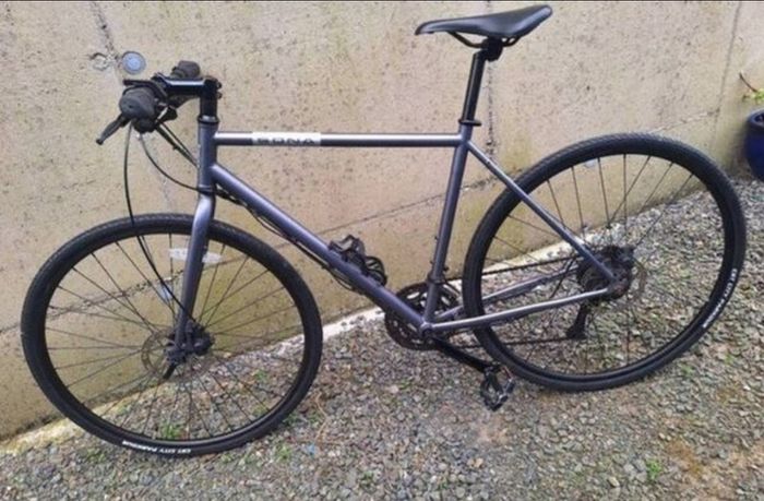 hybrid bike
