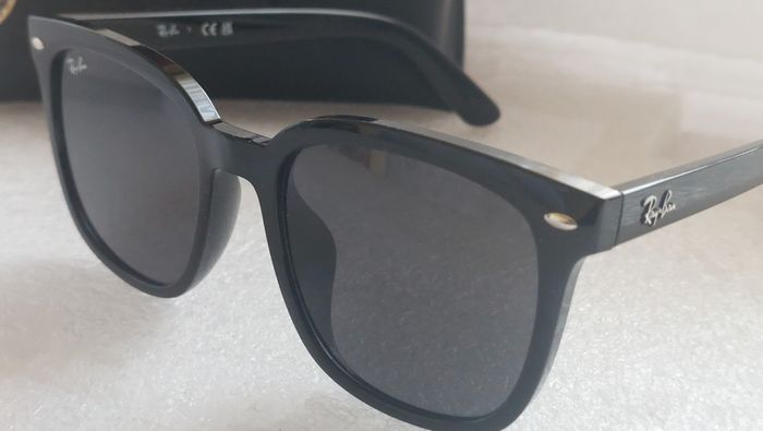 Original RayBan RB 4401D 601/87  Brand New