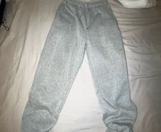 Scrunched sweatpants