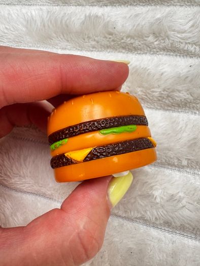 McDonalds Happy Meal Wind Up Toy Tricky Trackers 1995 Big Mac approx. 3 cm. Used Please see photos
