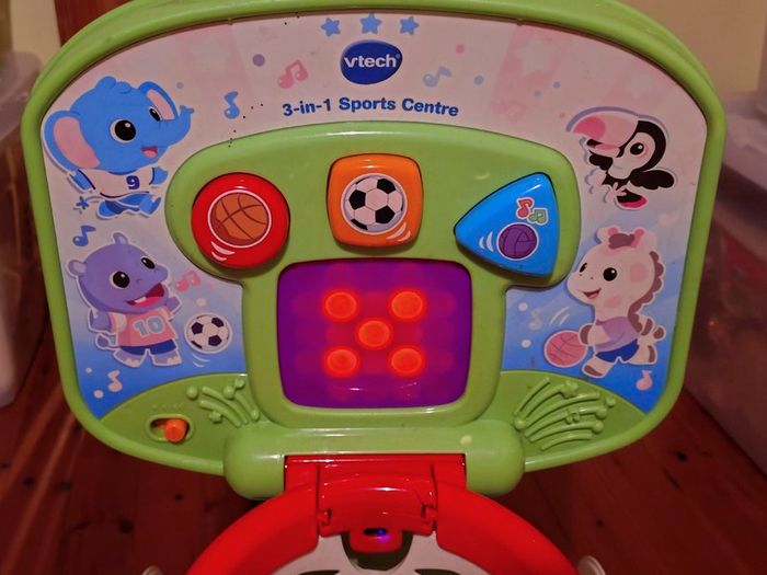 V-tech Baby 3-in-1 Sports Centre (used).