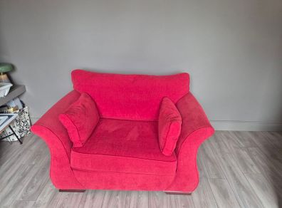 Love seat