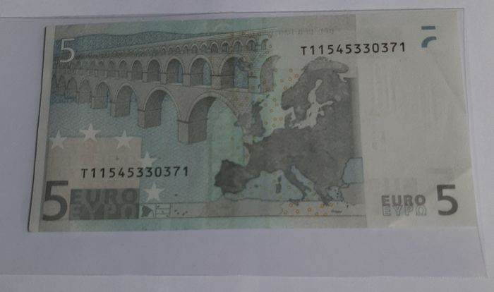 Irish 5 euro uncirculated 2002