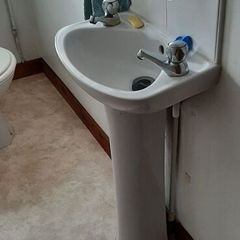 Bathroom sinks and accessories